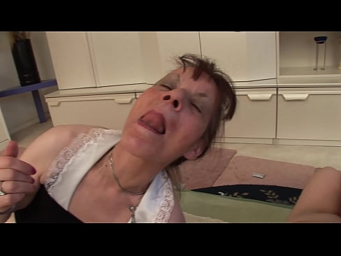 ❤️ Két nagymama és egy nagypapa hármasban ❌ Pornó videó at hu.bookland.top