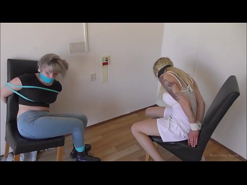 ❤️ Függő / Megkötözve és betömve / Szűzlány a bajban ❌ Pornó videó at hu.bookland.top